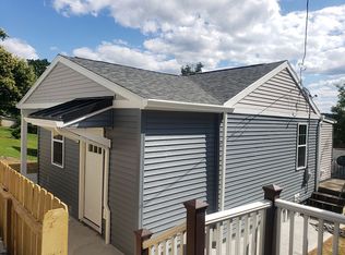 26 7th Ave, Freedom, PA 15042