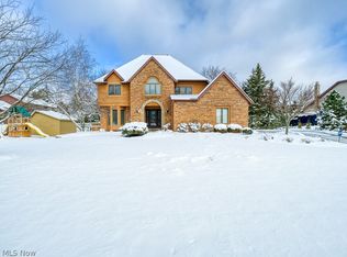 6780 Queens Way, North Royalton, OH 44133