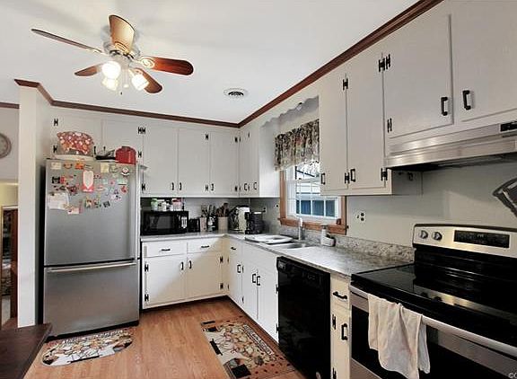 5th image of 7043 Bonniefield Dr