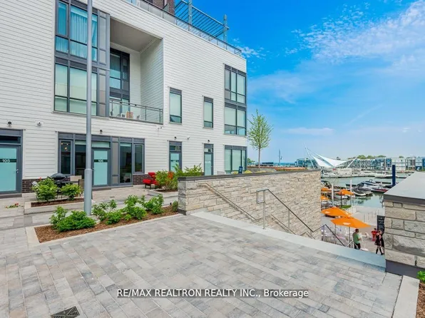 303 Broward #106, Innisfil, ON L9S 0M2