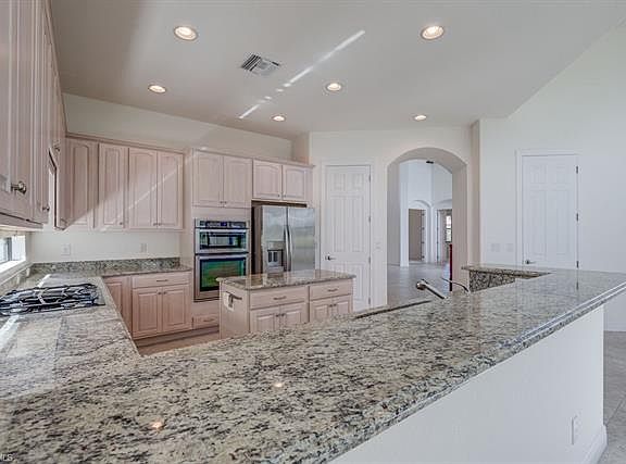 5th image of 23212 Salinas Way