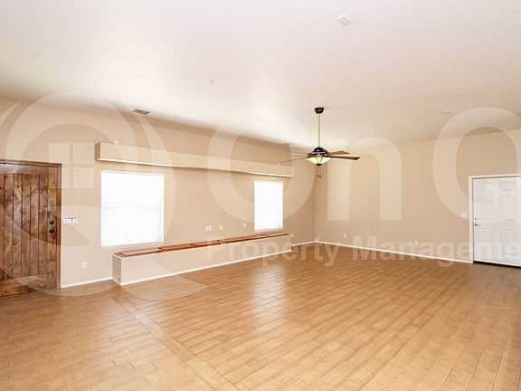 5th image of 6110 E Milton Dr