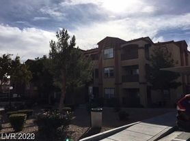 6955 N Durango Dr