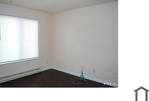 1 bed, 696 sqft, $1,400 — Photo 4