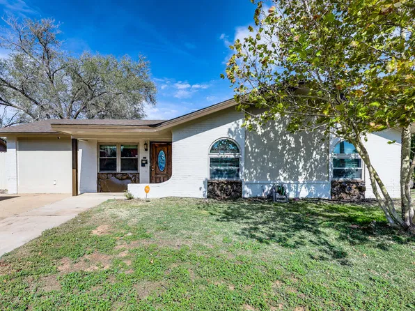 5002 53rd St, Lubbock, TX 79414