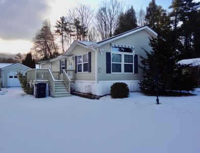 303 Old Lakeshore Road UNIT F-2, Gilford, NH, 03249