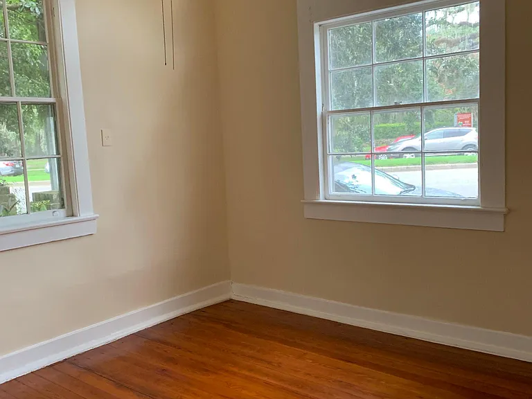 880 City Park Ave #2 — Photo 6