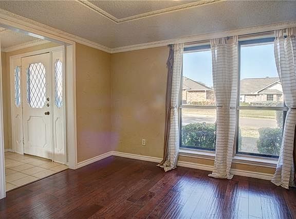 4th image of 1516 Scottsdale Dr