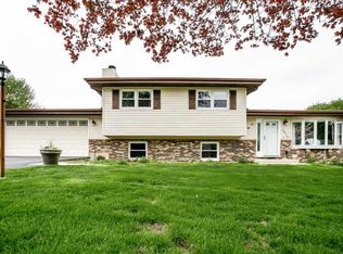 3N110 Sycamore St, West Chicago, IL 60185