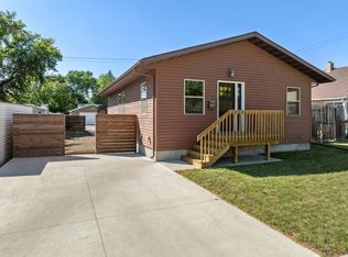 605 17th St NW, Minot, ND 58703