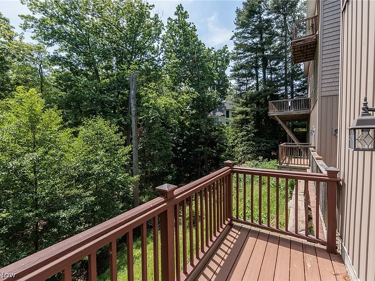 2 Creek Rdg — Photo 48