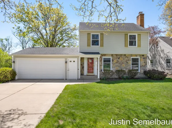 2248 Elliott St SE, Grand Rapids, MI 49506