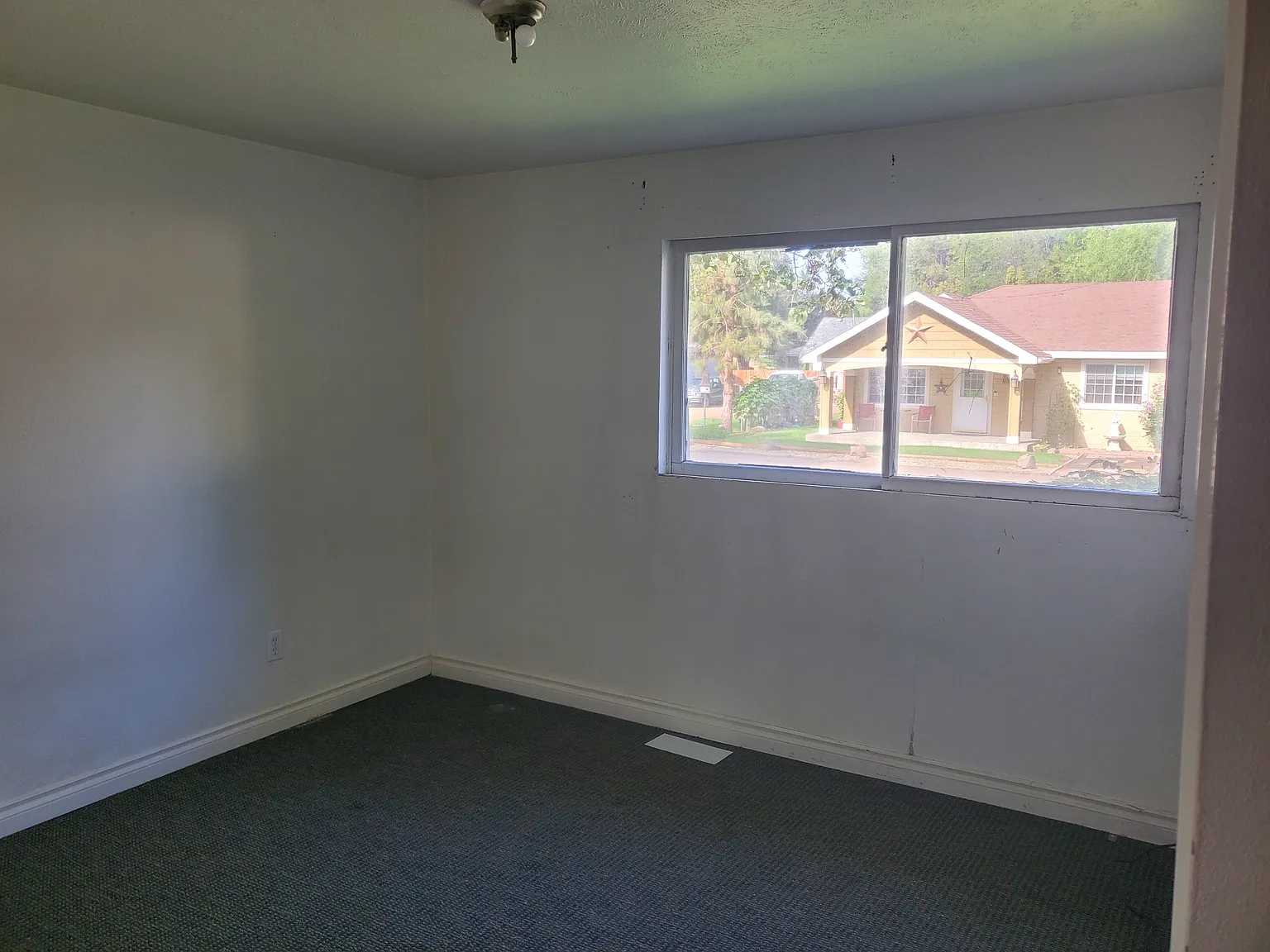 2 bed, 720 sqft, $1,325 — Photo 4
