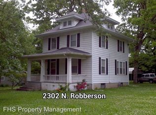 2302 N Robberson Ave, Springfield, MO 65803