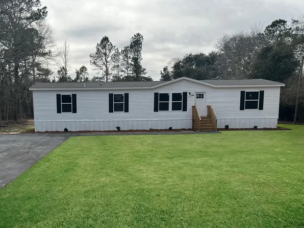 133 Florine Ln, Saint Stephen, SC 29479