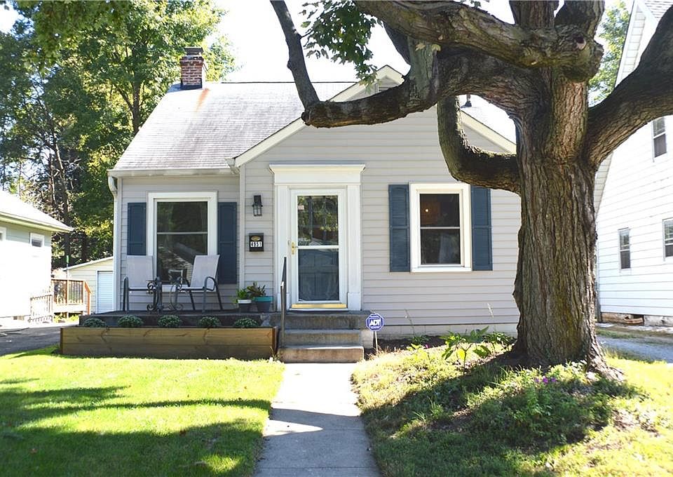 1st image of 4951 Crittenden Ave