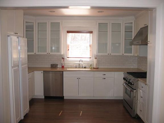 3rd image of 23 Dayton Ave