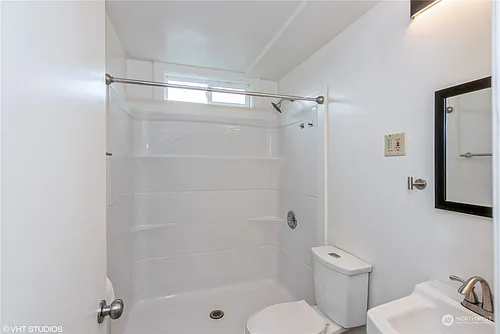 319 N 105th St #4B Photo 1