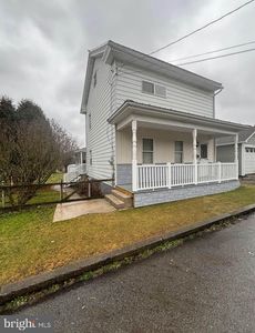 67 Vaux Ave, Tremont, PA, 17981