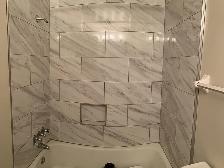 2118 Acklen Ave #14 — Photo 9