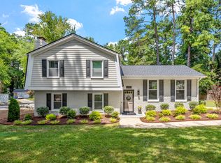 1101 Paddock Dr, Raleigh, NC 27609