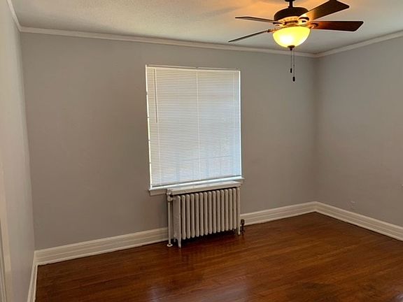 4th image of 1800 N Elm St #D3