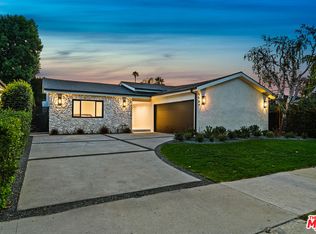 5157 Woodley Ave, Encino, CA 91436