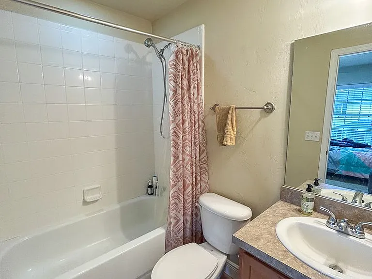 2980 SW 35th Pl #99 — Photo 13
