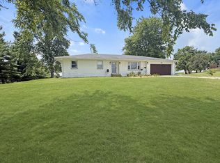 3201 Meridian Dr, Champaign, IL 61822