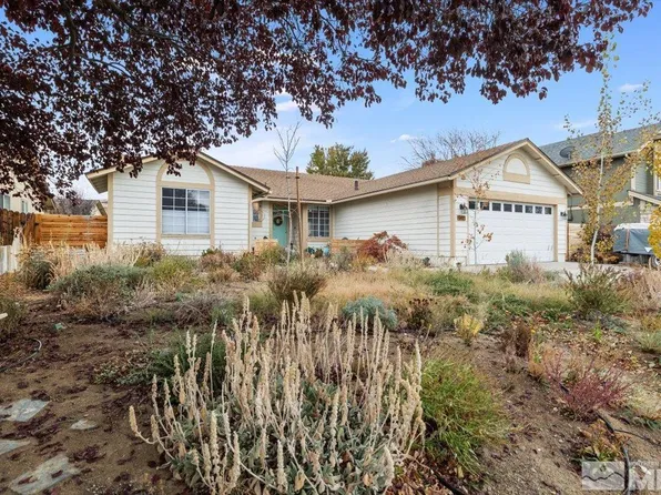 945 Locomotive Way, Sparks, NV 89434