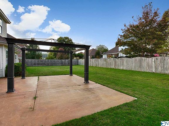 3rd image of 5007 Saddle Creek Cir SE