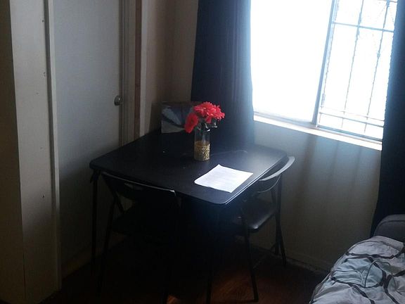 4th image of 9726 Zamora Ave