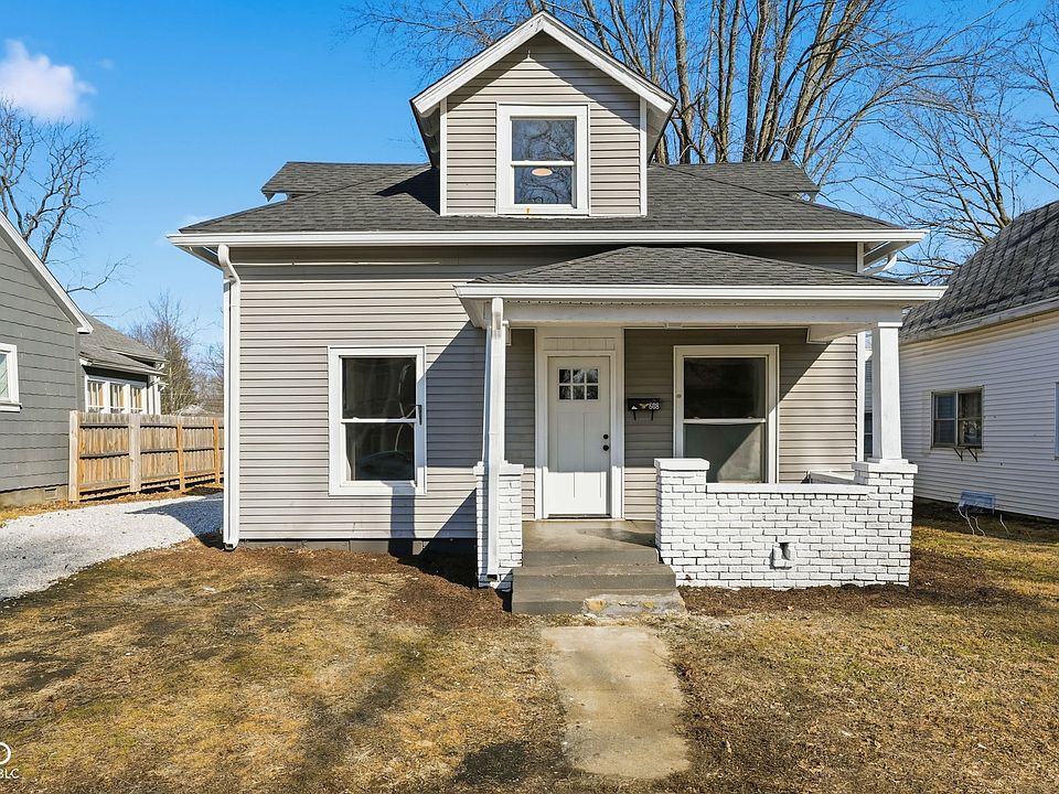 1st image of 608 E College St