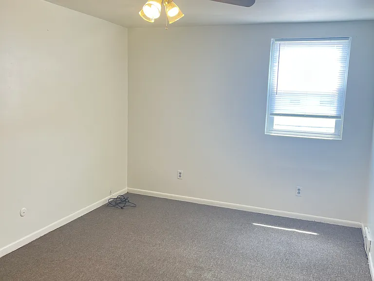 3302 Primrose Rd #2 — Photo 8