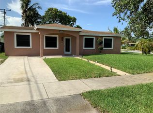 3301 NW 17th St, Lauderhill, FL 33311