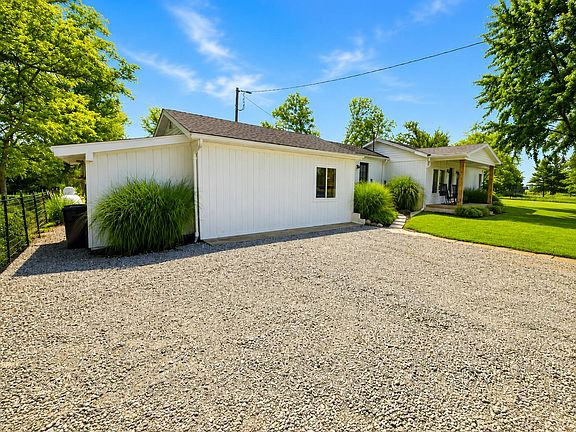 4th image of 658 County Road 2050e