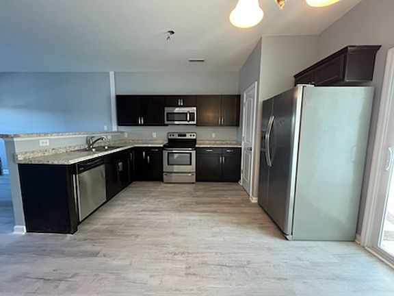 5th image of 642 Ebb Tide Ln