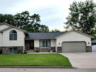 1321 Ridgewood Dr, Winona, MN, 55987