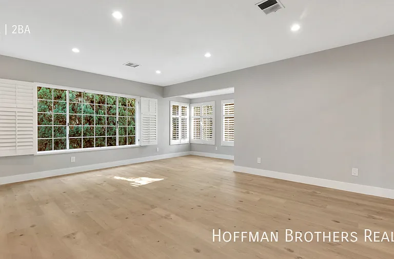 646 Hauser Blvd — Photo 9