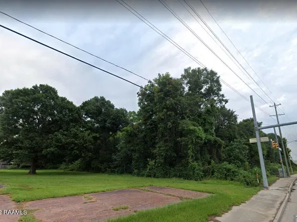 3100 Ambassador Caffery Pkwy, Lafayette, LA 70506