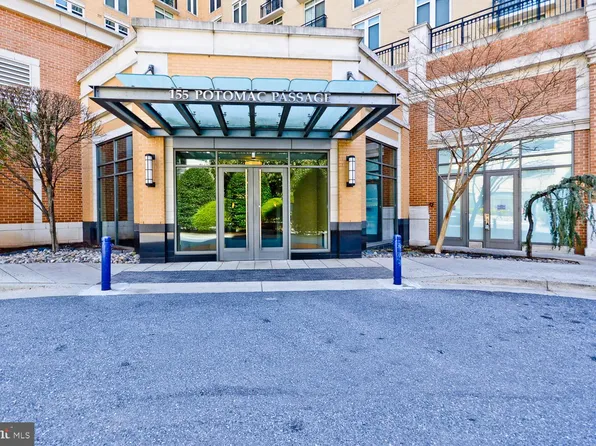 155 Potomac Psge Unit 523, Oxon Hill, MD 20745