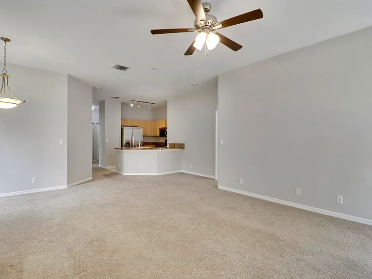 104 Lighthouse Cir #H-2 — Photo 5