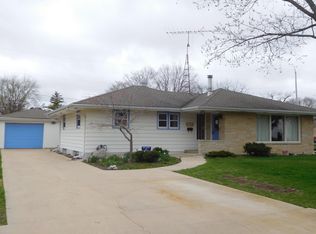 1134 Jean St, Union Grove, WI 53182