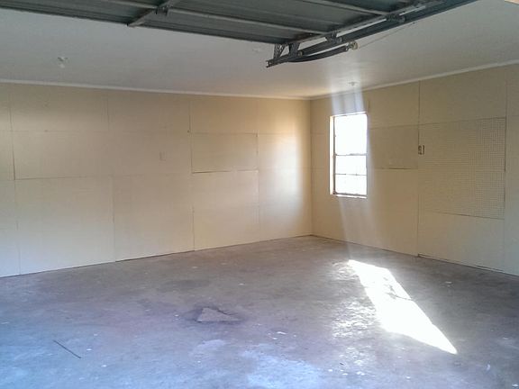 4th image of 6033 Whisper Valley Dr