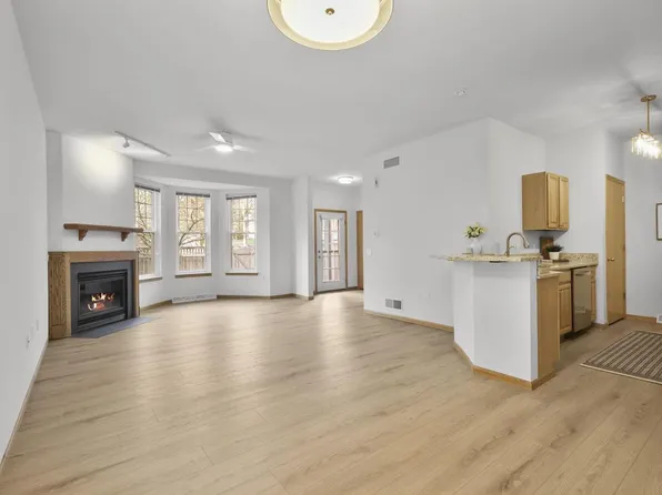 3154 Dorchester Way #2, Madison, WI 53719