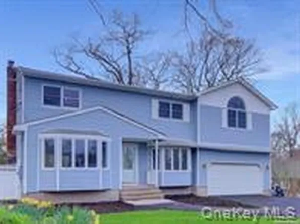 21 Rustic Road, Miller Place, NY 11764