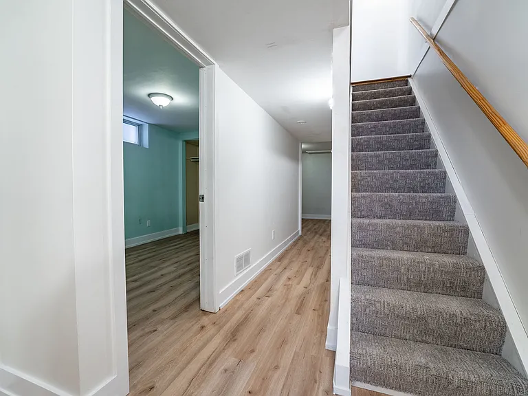572 Chapel St #2A — Photo 13