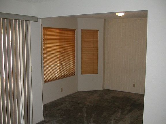 5th image of 3808 Summer Breeze Cir