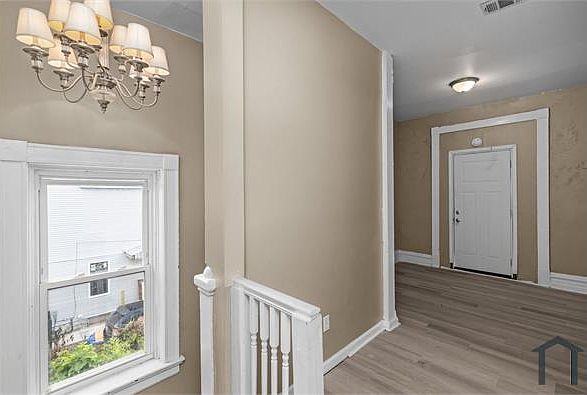 1st image of 5866 Etzel Ave #2F