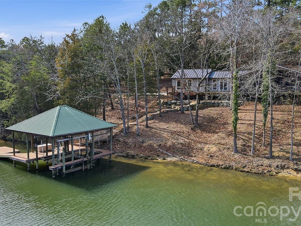 1st image of 2295 Sussex Rd